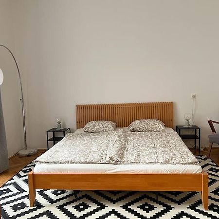 Authentic Buda Home Βουδαπέστη Εξωτερικό φωτογραφία